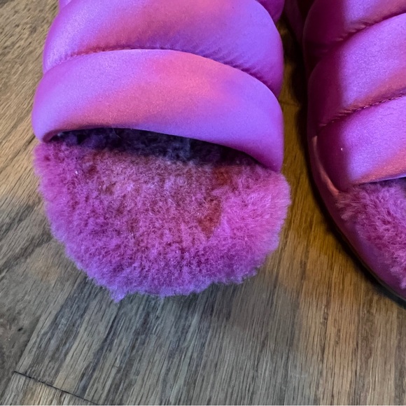 UGG Women's Puff Yeah Slide Fuchsia Sz 7 - Picture 6 of 12